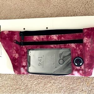 Jessica Simpson Fannie Pack-NWT’S